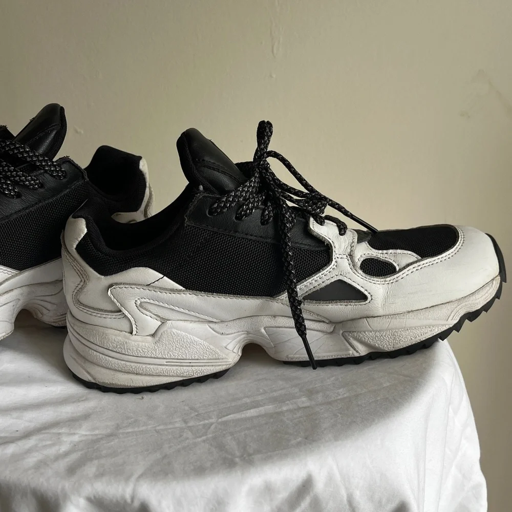 Adidas falcon - Picture 3 of 8